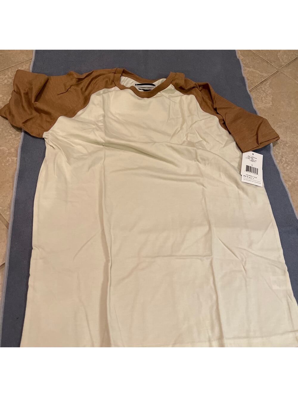Rvca camby shirt large